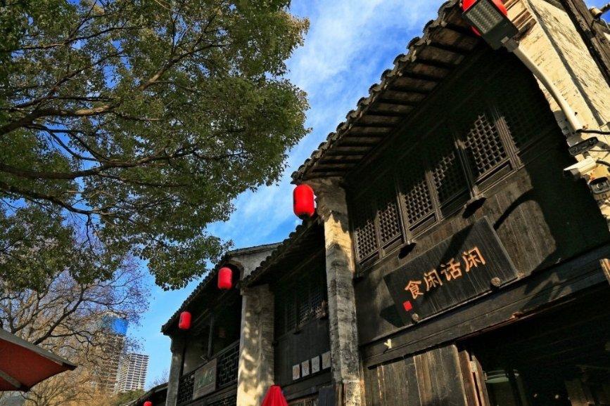 潍坊市坊子区：立功喜报送上门 军人之家享荣光